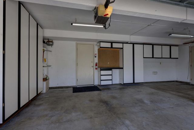 6428 Emerald Dr, Rocklin, CA 95677