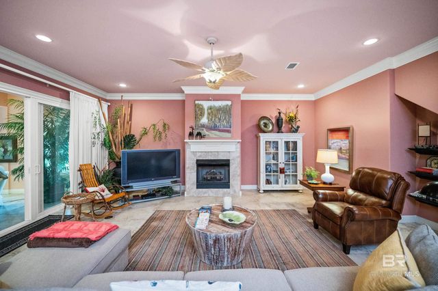 404 Peninsula Boulevard, Gulf Shores, AL 36542