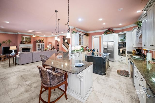 404 Peninsula Boulevard, Gulf Shores, AL 36542