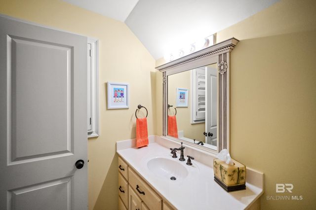 404 Peninsula Boulevard, Gulf Shores, AL 36542