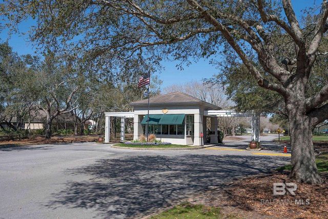 404 Peninsula Boulevard, Gulf Shores, AL 36542