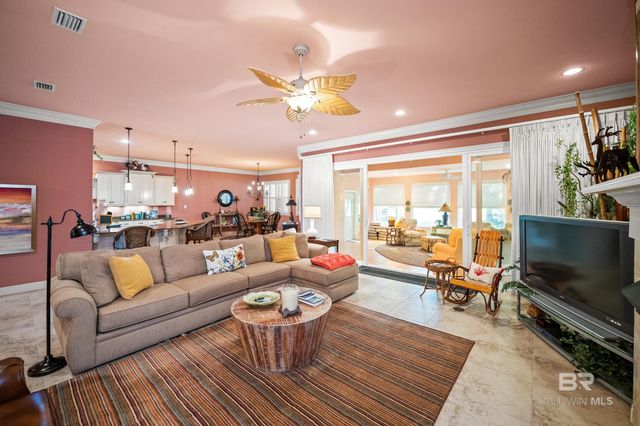 404 Peninsula Boulevard, Gulf Shores, AL 36542