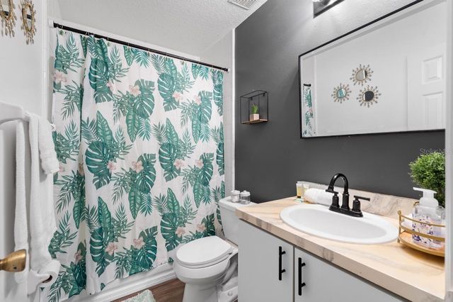 1178 JADE EAST LANE, Kissimmee, FL 34744