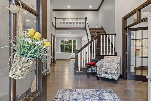 611 MARBLE ROCK CIRCLE, Green Bay, WI 54311