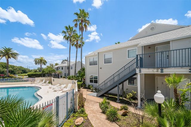 2568 WOODGATE BOULEVARD 107, Orlando, FL 32822