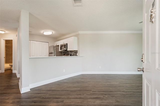 2568 WOODGATE BOULEVARD 107, Orlando, FL 32822