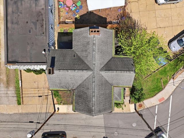 23 White AVENUE, Crafton, PA 15205