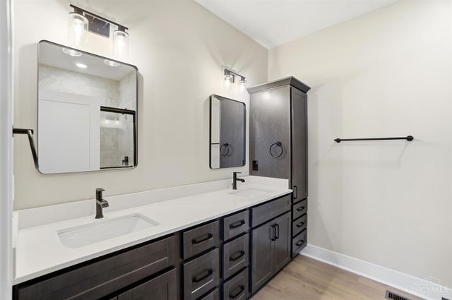 376 Greys Run, Lebanon, OH 45036
