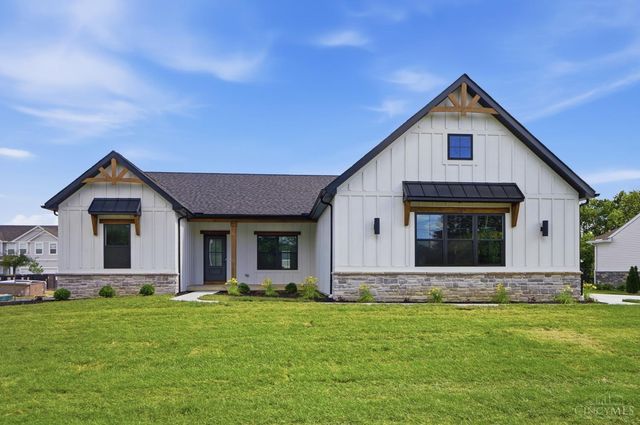 376 Greys Run, Lebanon, OH 45036