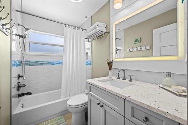 3370 YONGE AVENUE 36, Sarasota, FL 34235