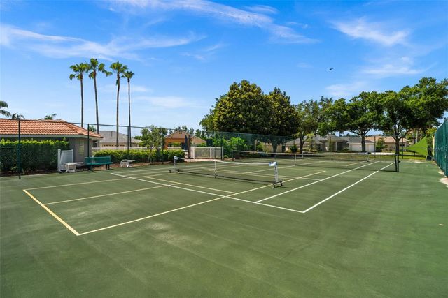 3370 YONGE AVENUE 36, Sarasota, FL 34235