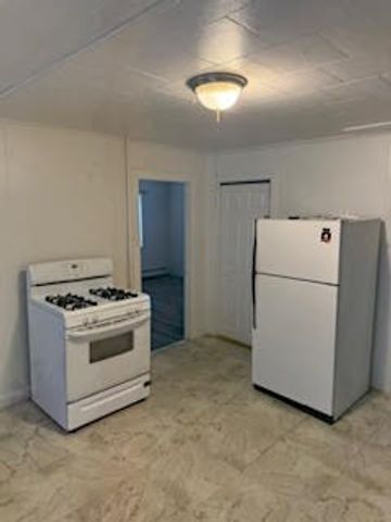 976 Chalkstone Avenue 1, Providence, RI 02908