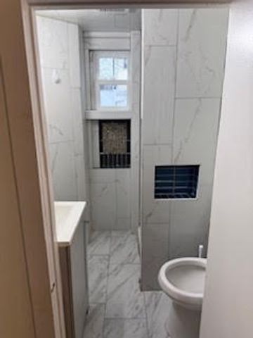 976 Chalkstone Avenue 1, Providence, RI 02908