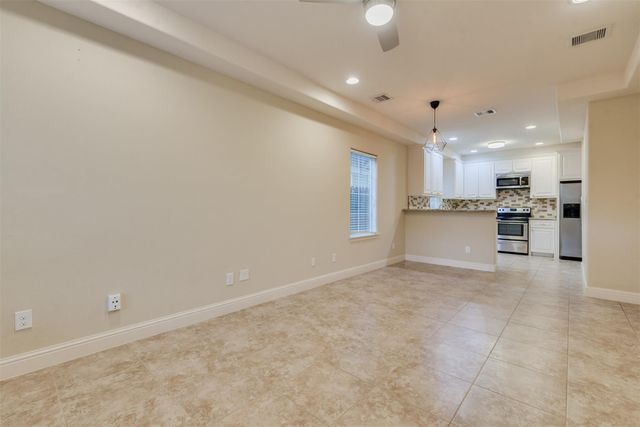 430 Pecore Street A, Houston, TX 77009