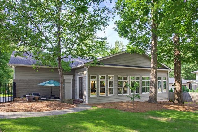 3335 Ferncliff Place, Atlanta, GA 30324