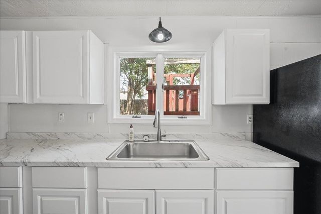 105 S Shiawassee Street, Bancroft, MI 48814
