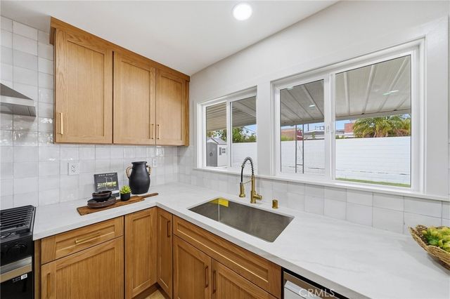 4935 Somerset Street, Buena Park, CA 90621