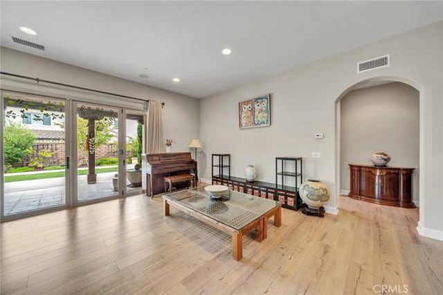 17 Lowland, Irvine, CA 92602