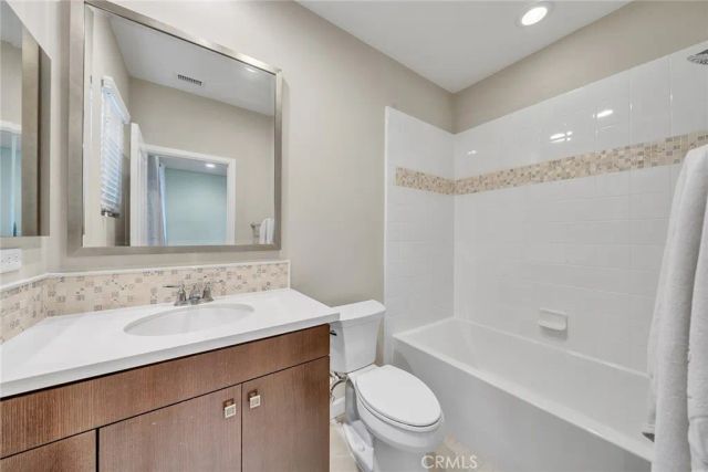 17 Lowland, Irvine, CA 92602