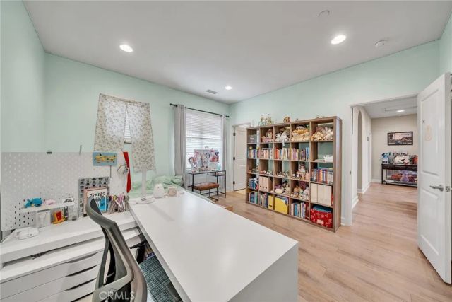 17 Lowland, Irvine, CA 92602