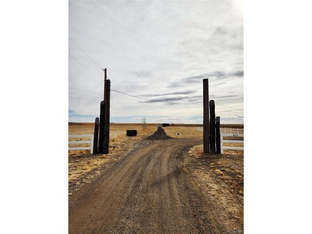 871 County Road 63, Keenesburg, CO 80643