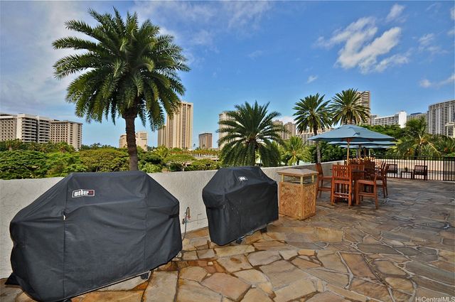 2045 Kalakaua Avenue 509, Honolulu, HI 96815