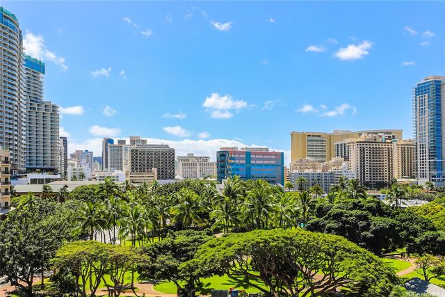 2045 Kalakaua Avenue 509, Honolulu, HI 96815