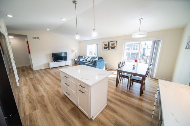 6138 Sandstone Street NW, Rochester, MN 55901