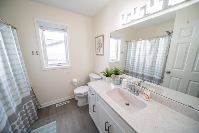 6138 Sandstone Street NW, Rochester, MN 55901