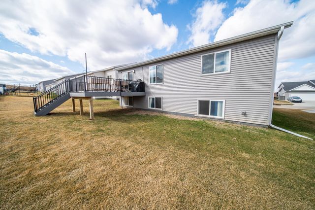 6138 Sandstone Street NW, Rochester, MN 55901