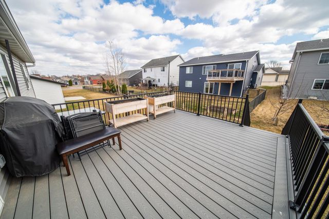 6138 Sandstone Street NW, Rochester, MN 55901