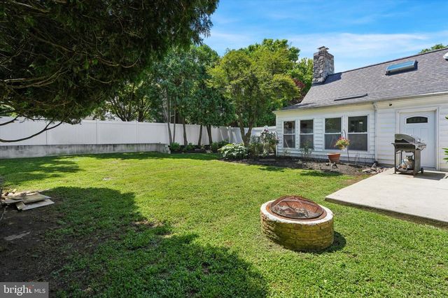 543 KENWOOD RD, Drexel Hill, PA 19026