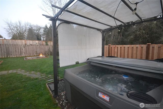 1410 Beech Avenue, Steilacoom, WA 98388