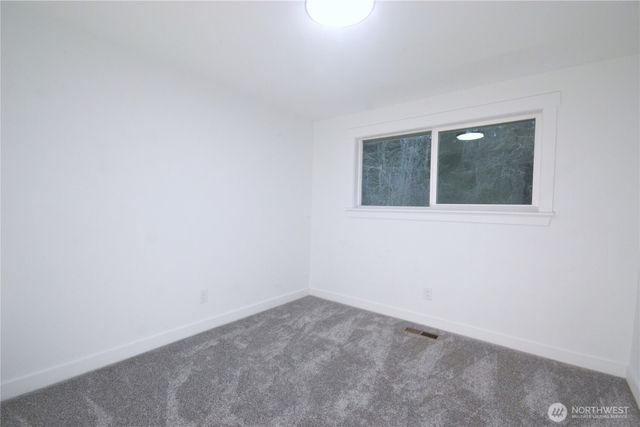 1410 Beech Avenue, Steilacoom, WA 98388