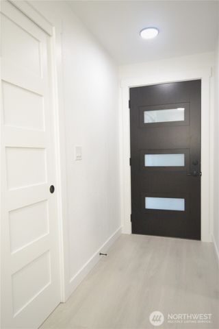 1410 Beech Avenue, Steilacoom, WA 98388