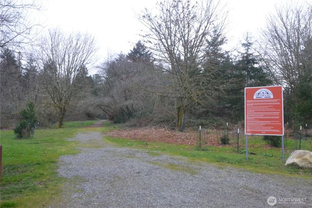 1410 Beech Avenue, Steilacoom, WA 98388