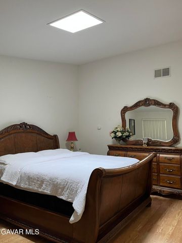 4354 Sungate Drive, Palmdale, CA 93551