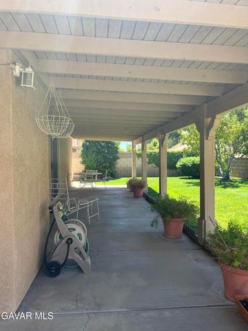 4354 Sungate Drive, Palmdale, CA 93551