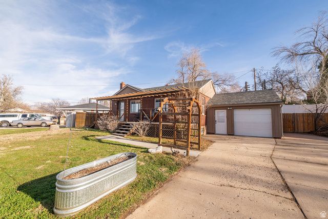 3928 S 2225 W, Roy, UT 84067