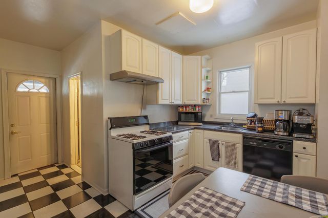 3427 Garfield Avenue, Minneapolis, MN 55408