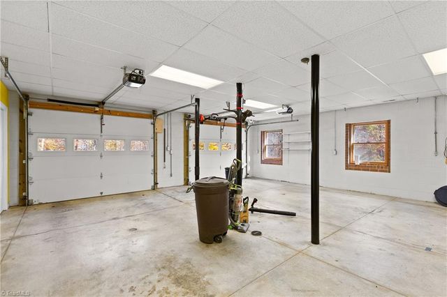 4508 Wyo Road, Yadkinville, NC 27055