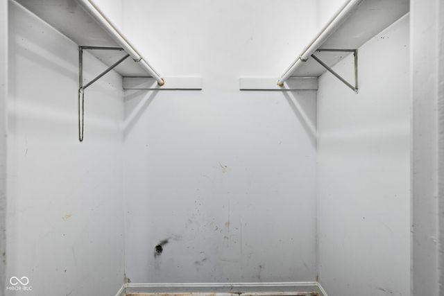 132 Country Wood Drive, Whiteland, IN 46184