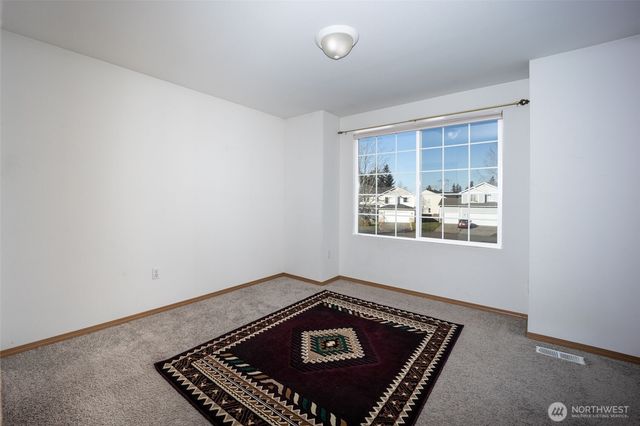 7818 148th St Ct E, Puyallup, WA 98375