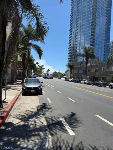 801 E 1st Street 10, Long Beach, CA 90802
