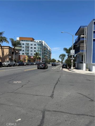 801 E 1st Street 10, Long Beach, CA 90802