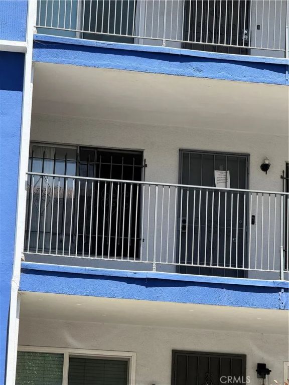 801 E 1st Street 10, Long Beach, CA 90802