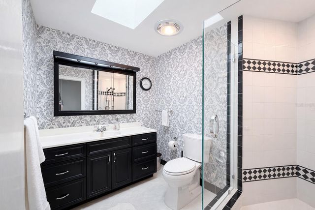 615 HARBOR ISLAND, Clearwater Beach, FL 33767