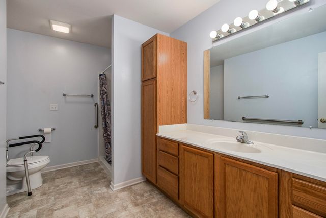 6 Victoria Circle, La Porte, IN 46350