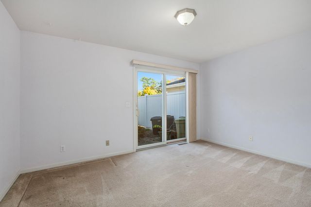 6 Victoria Circle, La Porte, IN 46350