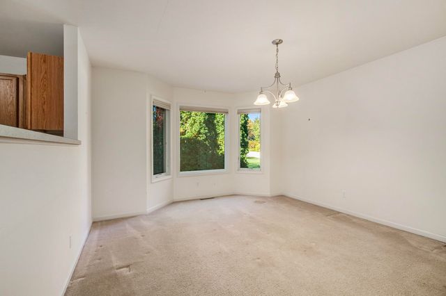 6 Victoria Circle, La Porte, IN 46350